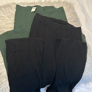 2 pairs of Aerie high waisted ribbed leggings (you get both!!) perfect for FALL!